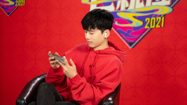 看看娱乐圈还隐藏了多少《王者荣耀》高能玩家