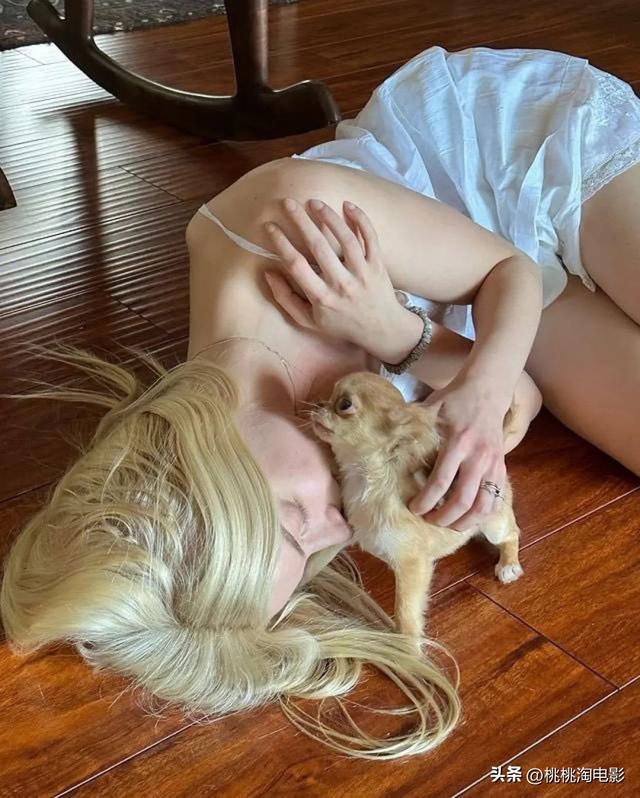 大刊宠儿安雅·泰勒-乔伊《VOGUE》《ELLE》封面大片