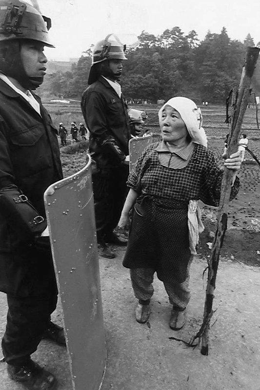 摄影师｜福岛菊次郎：我这25万照片记录下“日本的谎言”