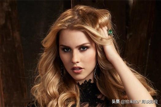 人类对鲨鱼的恐惧，都在这4部电影里了