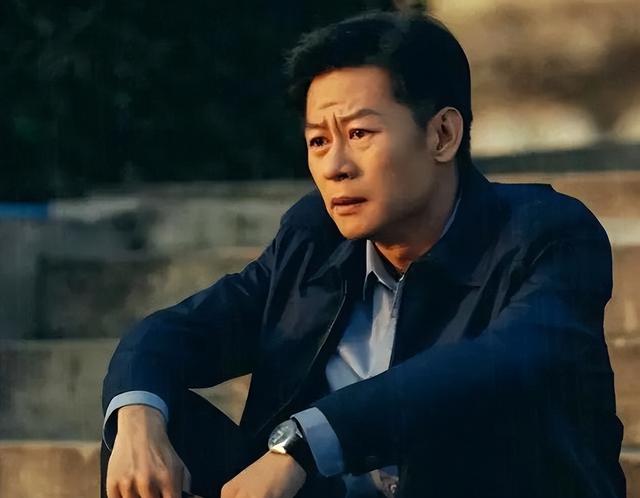 李健:娱乐圈的坚韧行者,用才华书写传奇