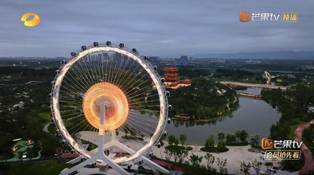 世园会里“捉迷藏”：一场充满成都风味的青春游戏