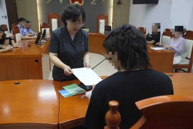 海淀法院少年法庭：薪火相传的希望之路