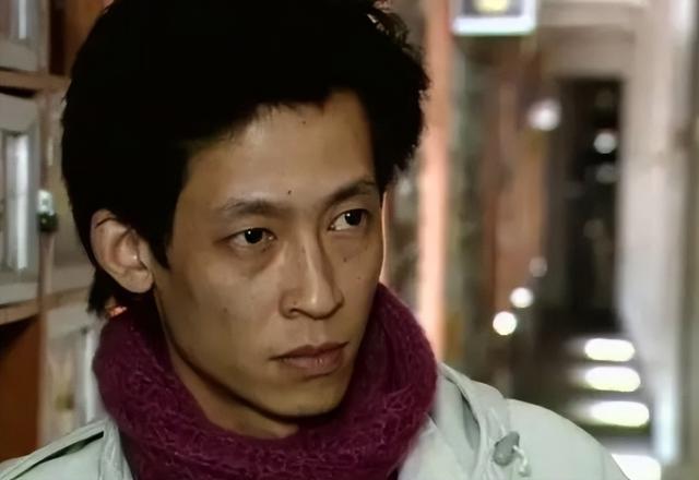 演员杨志刚：娶小师妹张静，每月工资都上交，如今他过得怎么样？