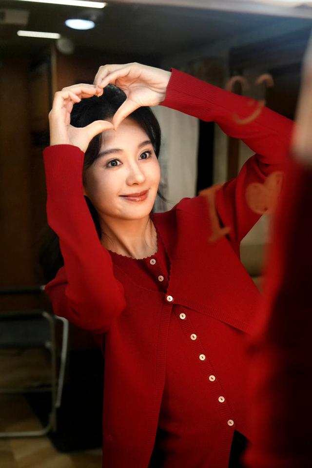 郑合惠子分享图片