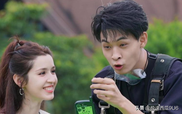 苦心经营多年“富二代”人设，如今彻底崩塌，秦霄贤该何去何从？