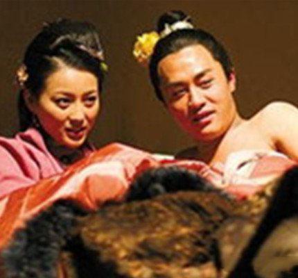 新版水浒传激情戏曝光！西门庆潘金莲大尺度缠绵，你敢看吗？