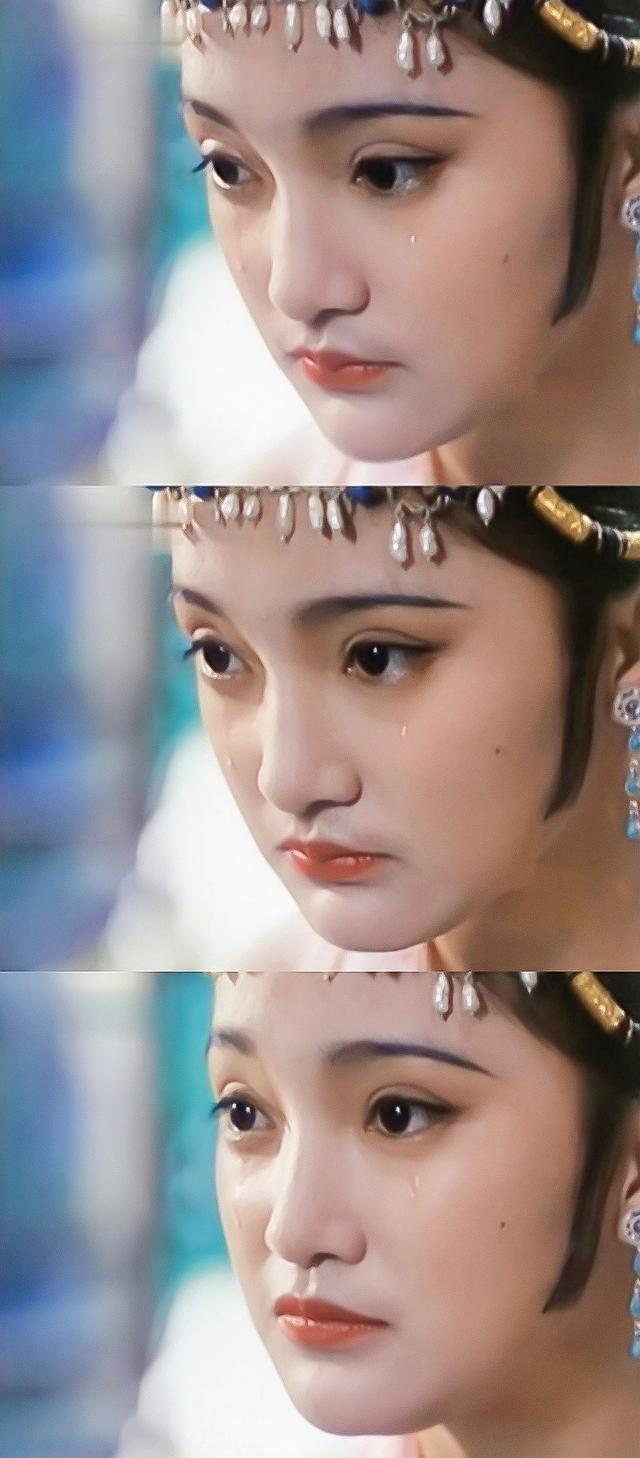 17岁的周迅，像个小精灵，粉嘟嘟的脸蛋好萌