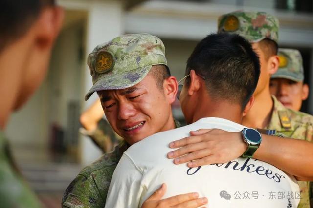 最后一道军令：送战友！