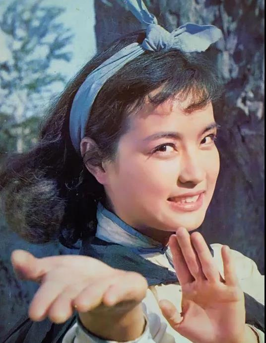 另有隐情？刘晓庆时隔19年重提税务风波，否认偷税漏税惹人猜疑