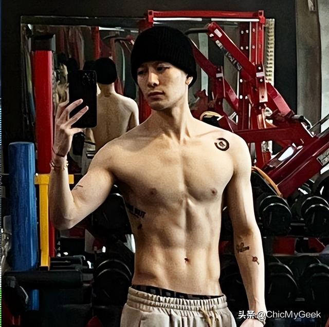 K-POP七大超强矮个男星!有这身材谁还在乎身高