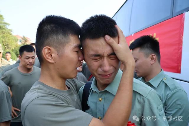 最后一道军令：送战友！