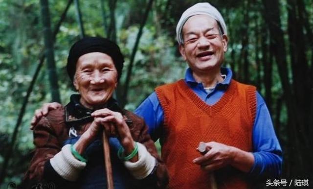 爱真的需要勇气，来面对流言蜚语