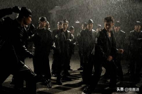 《叶问外传：张天志》：两个对立的主题使得主角人设前后不一