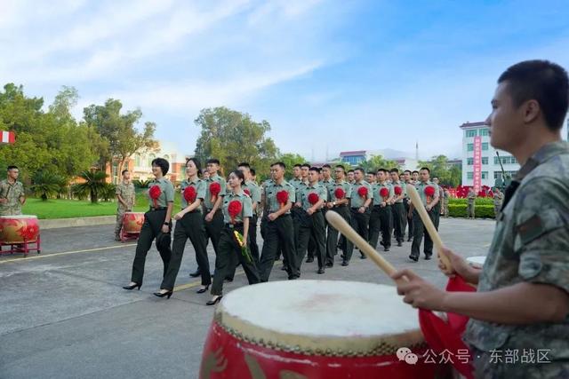 最后一道军令：送战友！