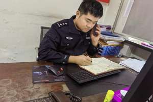 陈垚(陈垚：在抗疫一线绘出“最美画卷”)