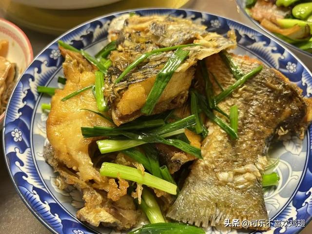 大年初二，广东女子回娘家做一桌子菜，母亲却不高兴：太浪费了