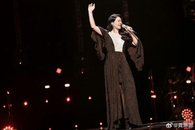 《下一战歌手》龚琳娜“忐忑”出战震撼全场