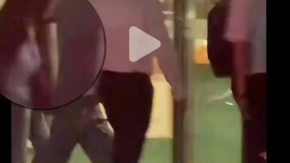 男流量明星疑似隐秘升级父亲?王俊凯24年行程细节引发热议