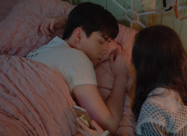 胡一天《超时空罗曼史》首波口碑出炉！打分评价都“一针见血”