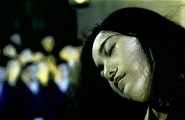 1990年，王祖贤与单立文上演大尺度对手戏，因太吓人被禁映