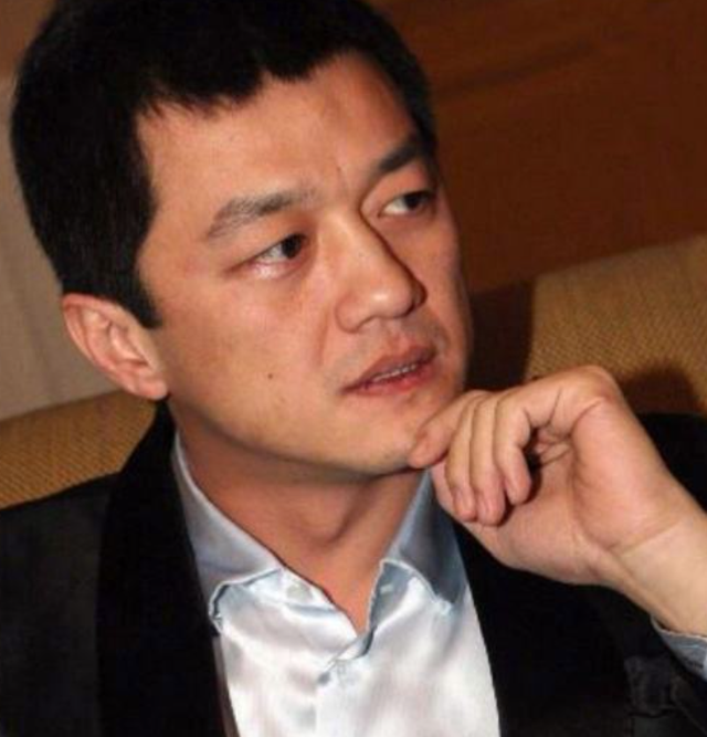 51岁李亚鹏欠债4000万终审败诉!将面临强制执行,本人亲自回应