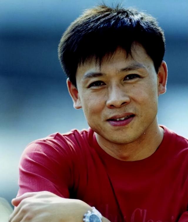 演员胡亚捷：和汤静3次闹离婚，屡败屡战，结果越闹感情越好