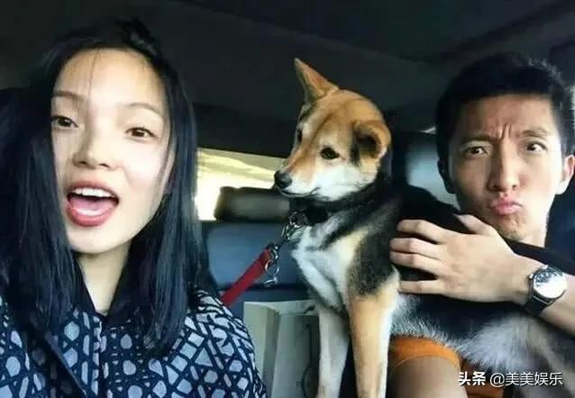 又一超模恋情曝光,和男模车内热吻,男方前女友个个是女神