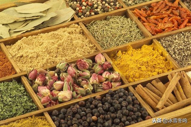 别迷信香料烹饪时去异味的能力，面对较重腥臊味时这么做更有效