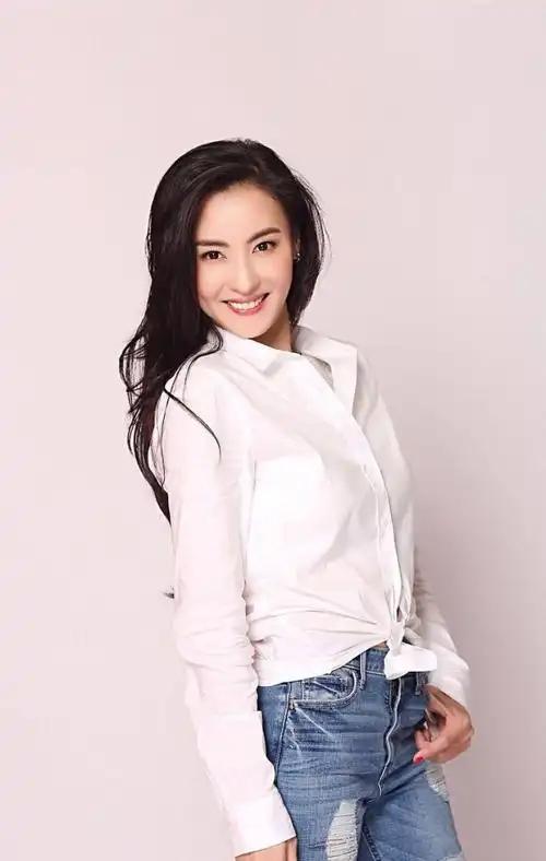 艳照门都毁不掉的张柏芝，现在涅槃重生，王菲终究还是败下风来