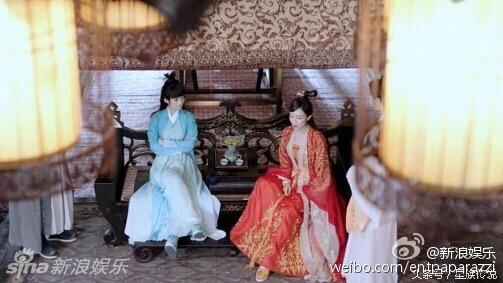 碧瑶坐的正确姿势，赵丽颖能够hold住各个角色版本吗？