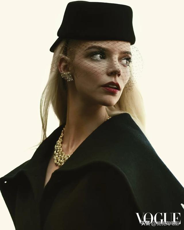 大刊宠儿安雅·泰勒-乔伊《VOGUE》《ELLE》封面大片