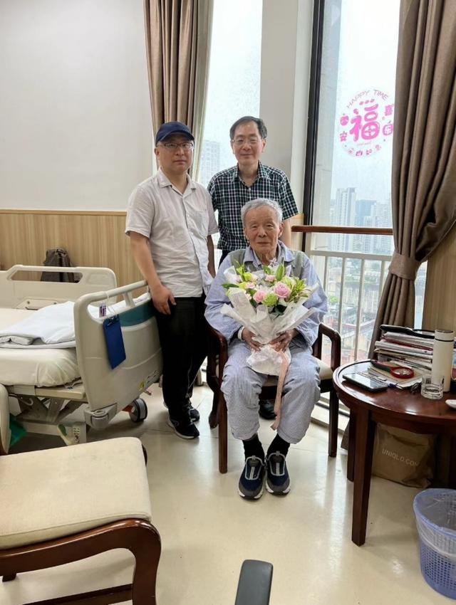 戴海斌︱陈匡时与《梁启超年谱长编》“复旦校注本”（一）