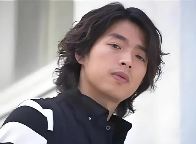 卷入杀人案！台湾偶像剧男神李威被曝“人间蒸发”，曾追过姚笛