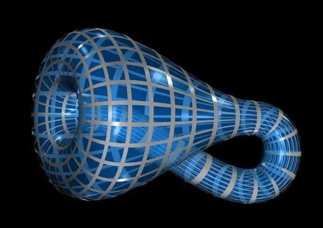 若4维空间被证实真实存在？那人类进入四维空间，会变成什么？