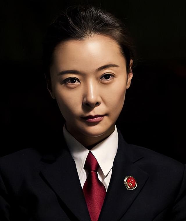 大佬也不敢招惹的3位女星，个个背景深厚，关晓彤根本不算什么