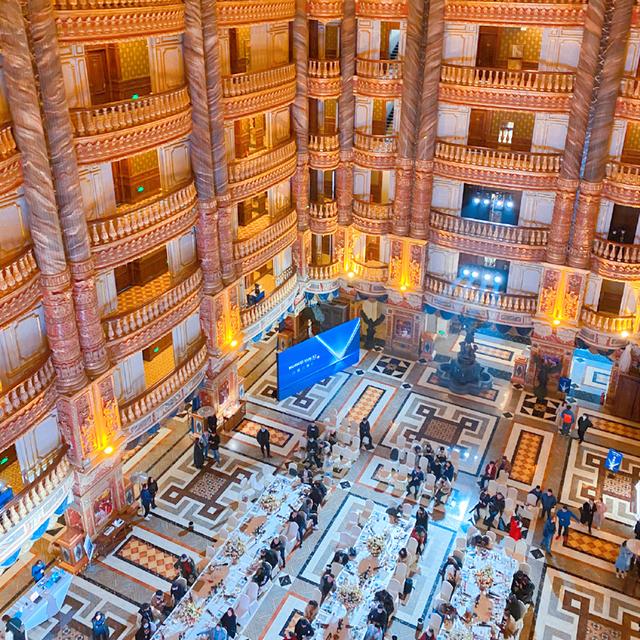 真实存在！《西虹市首富》里的土豪酒店，耗资6亿住一晚500元