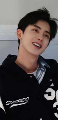 敖瑞鹏(敖瑞鹏：自网络红人到影视新星的璀璨蜕变)