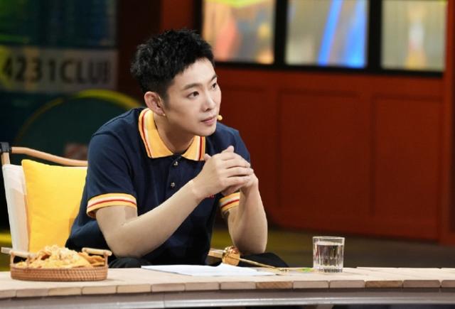 曝宝石老舅因打架被刑拘!经纪人拒绝回应,2天前曾在哈尔滨演出