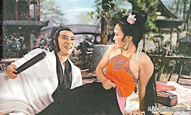 只有她拥有那颗最风骚的痣——胡锦