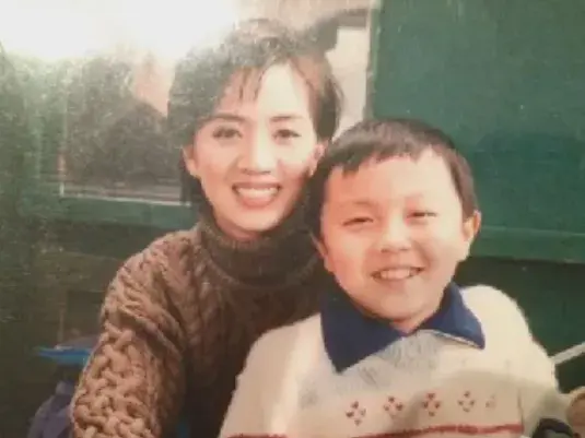 被埋没的童星？演李连杰儿子的谢苗，妻子是我们熟悉的何彦霓