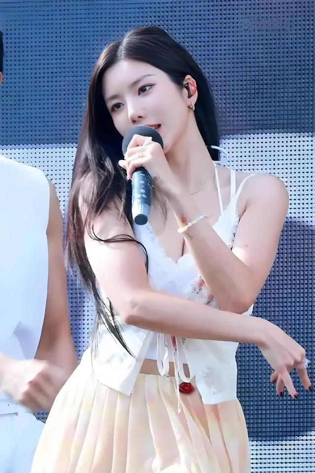 韩国最具代表性的十大女团：谁才是你心中的“团王”？