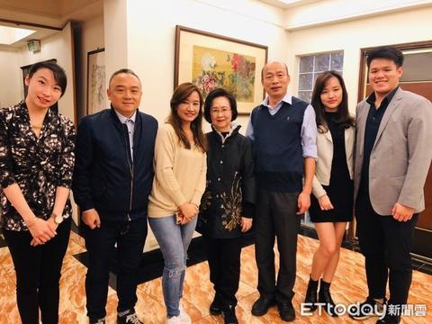 韩国瑜邀琼瑶任爱情顾问还要拍电影 你会去看吗？