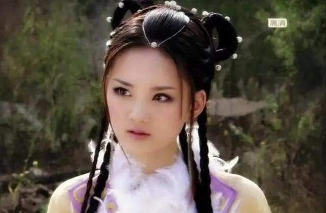 《红苹果乐园》女主萧晴不结婚不买房不焦虑，女人就该叛逆地活着