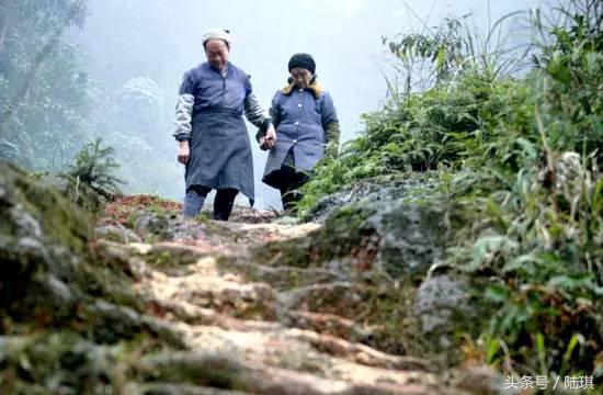 爱真的需要勇气，来面对流言蜚语