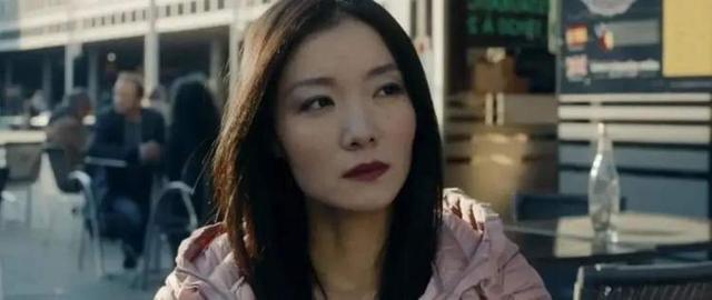 最会演野生美人的，齐溪算一位