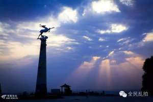 电影白鹿原(电影走进现实：还原陈忠实先生笔下的白鹿原)