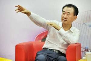 秦嘉兰(王健林：给百岁父亲尽孝，为大龄儿子的婚事焦虑)