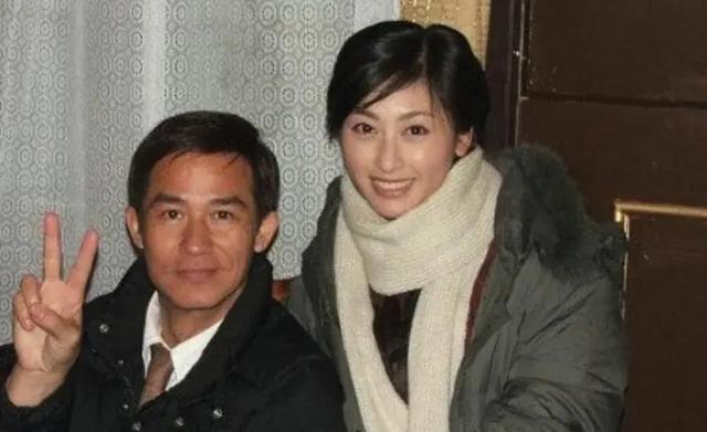 雅琦：11岁出道，与张铁林同居被甩，嫁大23岁老公被宠成公主