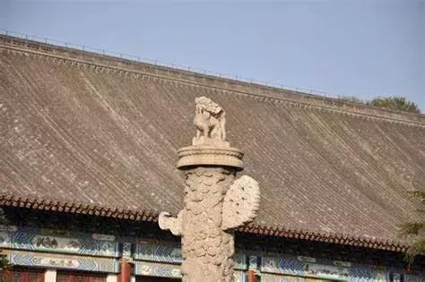 龙之九子——嘲风